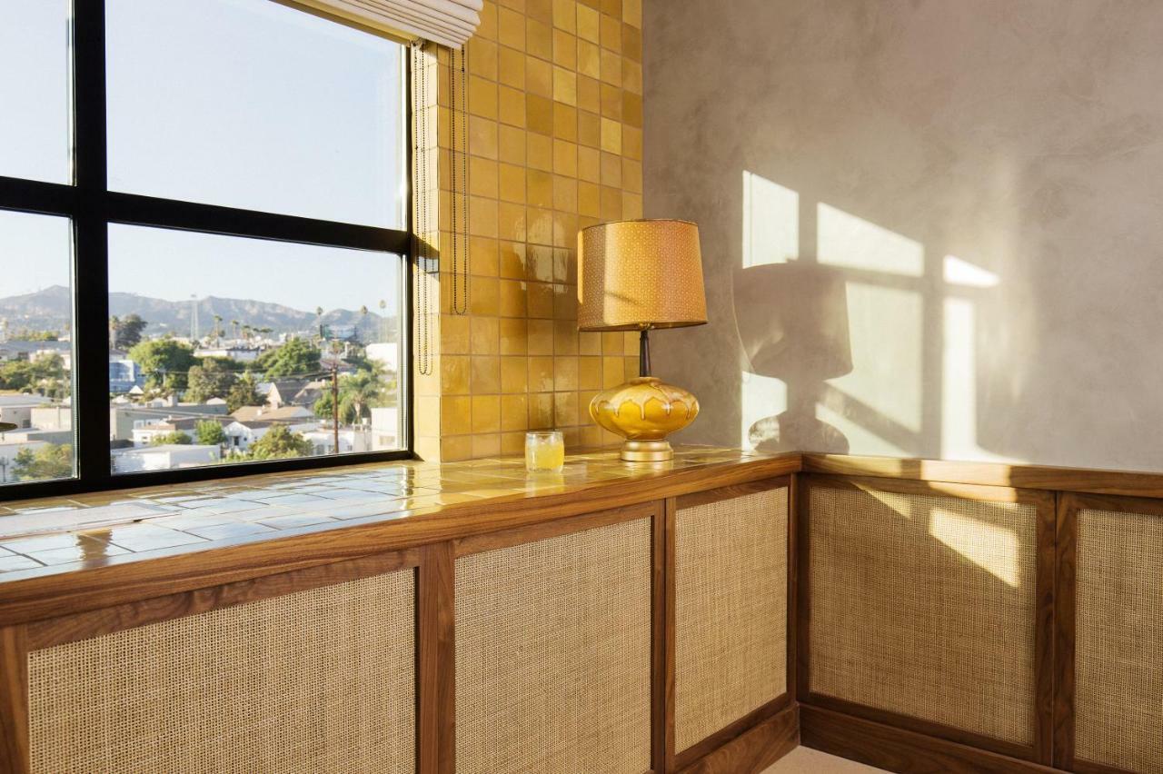 Hotel Silver Pool & Los Angeles
